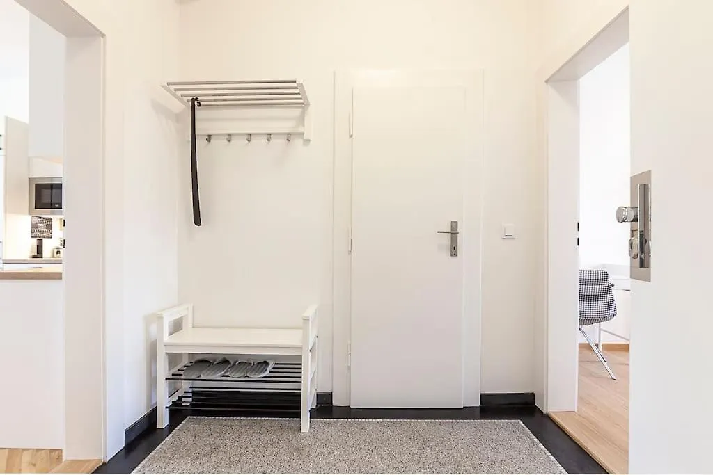 Village-Like Peace & Quiet In City + Parking Prague Apartment